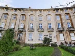 Royal Crescent Apartments